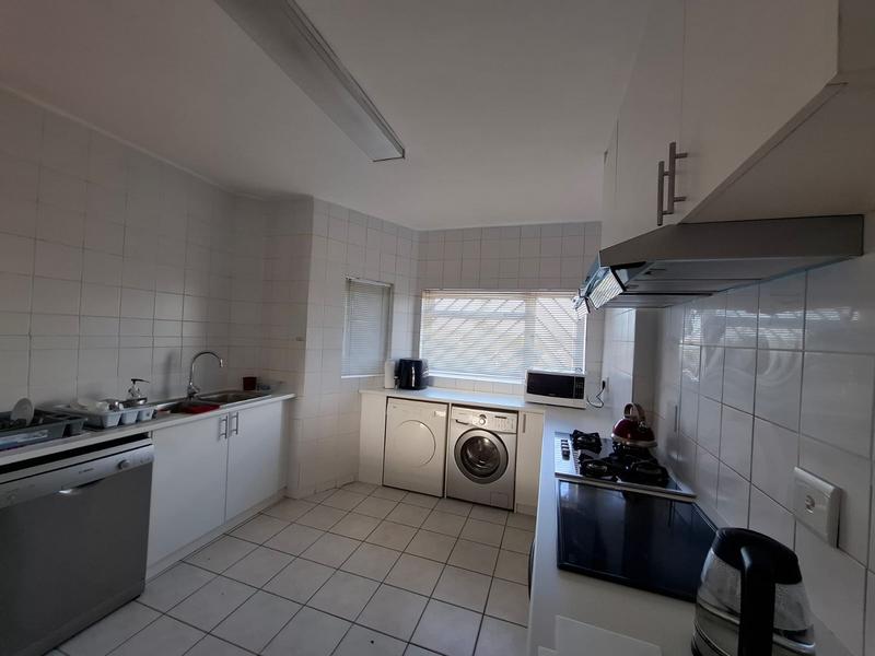 To Let 2 Bedroom Property for Rent in Rondebosch Western Cape